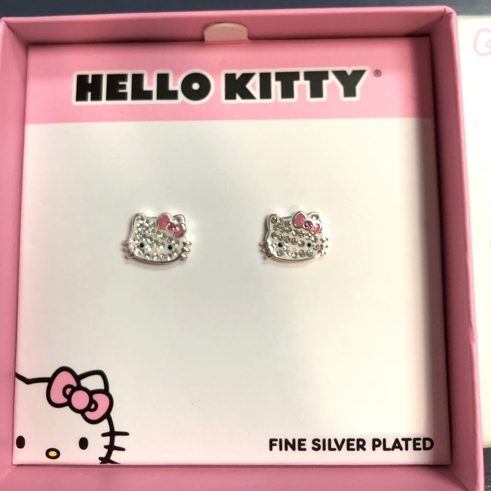 BNIB Hello Kitty Crystal Earings